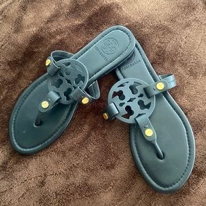 Tory Burch black jelly sandals size 7